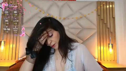 Aliie  online show from 02-18-26, 12:01