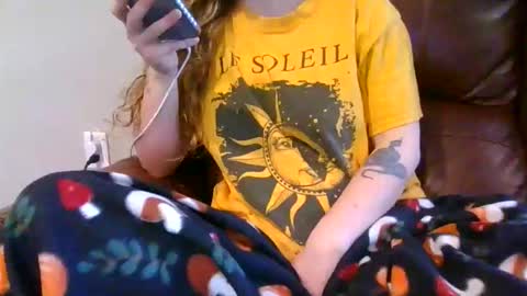 alliebearx online show from 01-08-26, 05:37