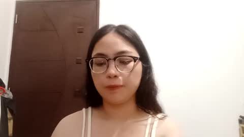 Elise online show from 06-26-26, 12:20