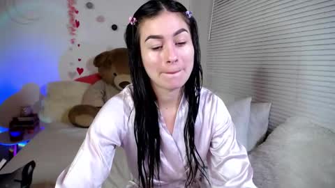 Allie  online show from 02-16-25, 10:10