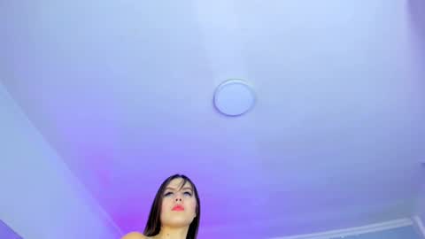 Snapshot of allijadid chatting on 02-21-25, 10:39 online show from 02-21-25, 10:39