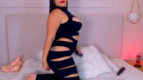 Snapshot of allinallen chatting on 11-06-25, 07:26 allinallen online show from 11-06-25, 07:26