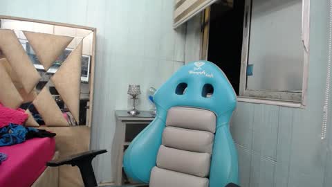 Allison  online show from 02-23-26, 01:25