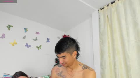 AllisonJustin online show from 12-04-24, 01:14