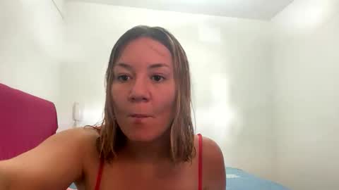 Snapshot of allisonlove2 chatting on 04-22-26, 04:52 allisonlove2 online show from 04-22-26, 04:52