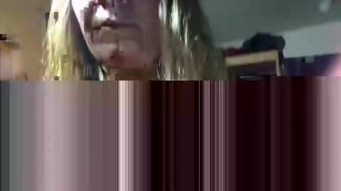 Snapshot of allisonlove2 chatting on 05-19-26, 01:56 allisonlove2 online show from 05-19-26, 01:56