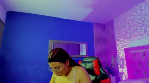 ALLISON online show from 04-22-26, 03:31