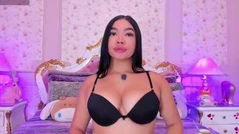 Snapshot of allissonjames chatting on 10-29-25, 11:34 Allisson online show from 10-29-25, 11:34