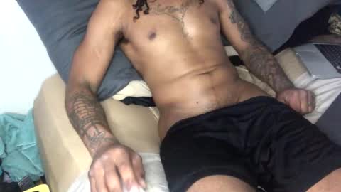 allthewayup10 online show from 01-05-25, 11:15