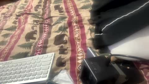 allthewayup10 online show from 09-12-25, 11:04