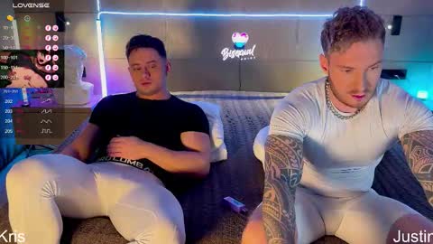 Snapshot of alltimehorny19 chatting on 09-20-25, 04:41 Justin online show from 09-20-25, 04:41