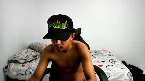 Snapshot of alluringangel0 chatting on 09-14-25, 03:38 alluringangel0 online show from 09-14-25, 03:38