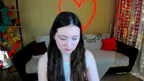 alluringeyess online show from 03-10-26, 06:24