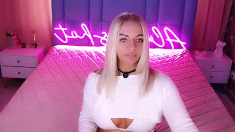 AlwaysHot online show from 03-29-26, 02:11