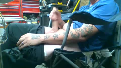 Snapshot of allwolf0323 chatting on 10-05-25, 09:18 allwolf0323 online show from 10-05-25, 09:18