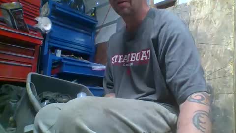 Snapshot of allwolf0323 chatting on 10-29-25, 08:21 allwolf0323 online show from 10-29-25, 08:21