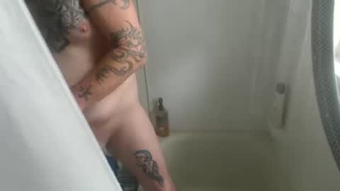 Snapshot of allwolf0323 chatting on 05-19-26, 07:09 allwolf0323 online show from 05-19-26, 07:09