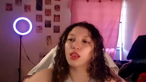 Snapshot of ally_donfort chatting on 06-10-26, 10:30 Ally online show from 06-10-26, 10:30
