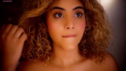 Snapshot of ally_summer chatting on 12-20-25, 10:17 ally_summer online show from 12-20-25, 10:17