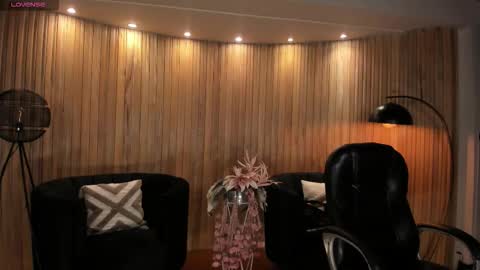 Alisson online show from 11-10-25, 10:03