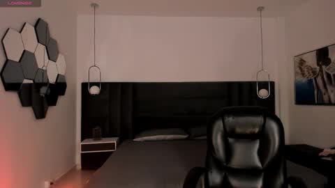 Snapshot of allyjensen chatting on 02-07-26, 10:08 Alisson online show from 02-07-26, 10:08