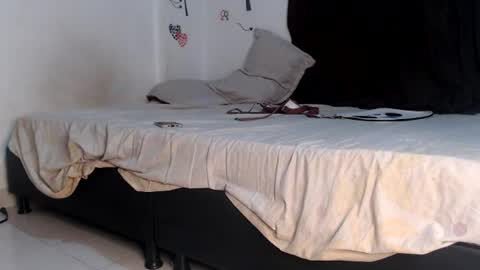 Snapshot of allyka_transsm chatting on 06-15-26, 01:30 Allyka online show from 06-15-26, 01:30