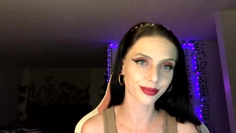Snapshot of allyoursss1212 chatting on 02-12-25, 07:23 Ally Girl In Her Ally World online show from 02-12-25, 07:23