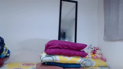 Snapshot of allysonstonne chatting on 11-29-25, 11:08 Allysonstonnes online show from 11-29-25, 11:08