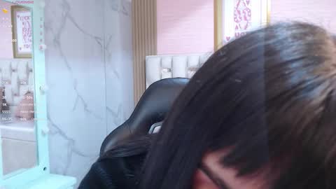 Allysa  online show from 11-15-25, 03:26