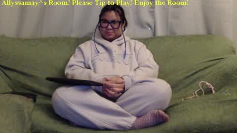 Snapshot of allyssamay chatting on 01-11-25, 03:55 Allyssamay online show from 01-11-25, 03:55