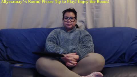 Snapshot of allyssamay chatting on 02-20-25, 06:06 Allyssamay online show from 02-20-25, 06:06