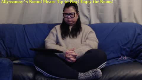 Snapshot of allyssamay chatting on 02-21-25, 03:45 Allyssamay online show from 02-21-25, 03:45