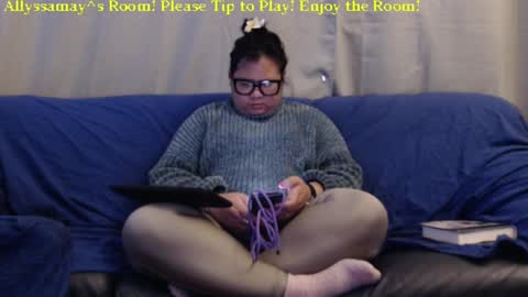 Snapshot of allyssamay chatting on 02-27-25, 06:40 Allyssamay online show from 02-27-25, 06:40