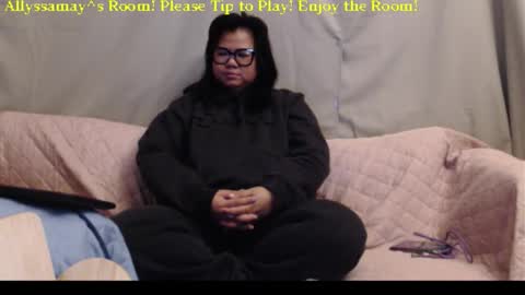 Allyssamay online show from 11-16-25, 03:34
