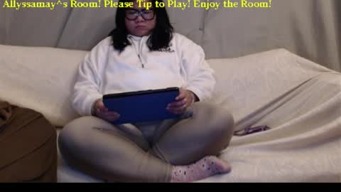 Allyssamay online show from 01-11-26, 03:22