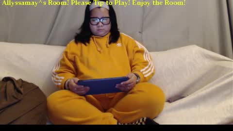 Allyssamay online show from 01-16-26, 03:10