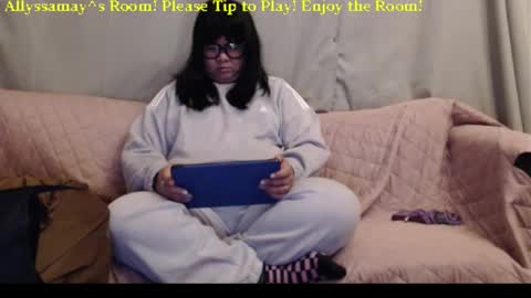 Allyssamay online show from 03-26-26, 04:29