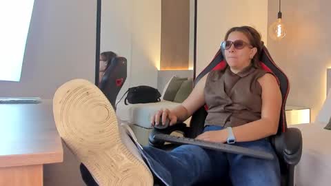 ALMA FENIX  online show from 11-04-25, 12:15