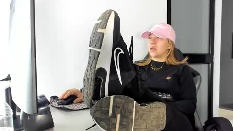 ALMA FENIX  online show from 02-27-26, 01:00