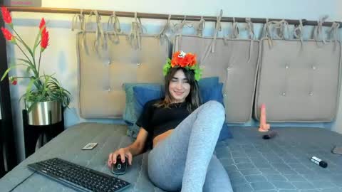 Snapshot of alma_rose_ chatting on 04-30-26, 08:26 alma_rose_ online show from 04-30-26, 08:26