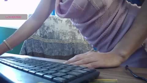 Snapshot of alma_sweet chatting on 07-28-26, 07:39 Arhantxa online show from 07-28-26, 07:39