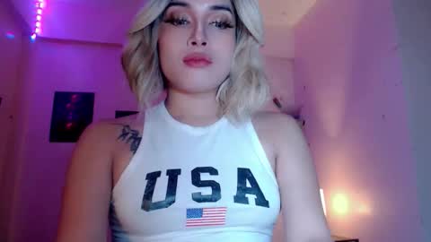 Snapshot of almee24 chatting on 04-09-26, 09:26 KIM online show from 04-09-26, 09:26