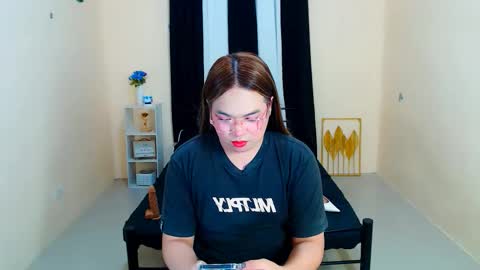 Almira online show from 09-29-25, 06:13