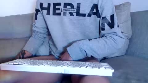 ANDRIU- Instagram andriugigante- andriugigante--- INDEPENDENT MODEL  Follow me here  online show from 01-16-26, 04:11