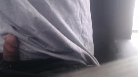 Snapshot of aloha_king chatting on 09-21-25, 10:22 simplyfaded online show from 09-21-25, 10:22