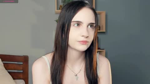 Snapshot of alonareinicke chatting on 05-25-26, 07:20 Alona online show from 05-25-26, 07:20