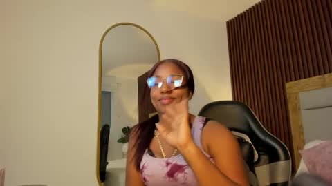A L O N D R A online show from 05-26-26, 02:18