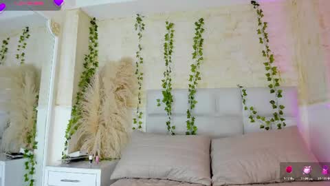 ALONDRA CUTE online show from 06-26-26, 05:01