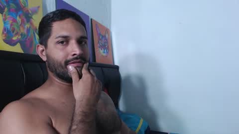 Snapshot of alonxoo chatting on 07-31-26, 02:11 alonxoo online show from 07-31-26, 02:11