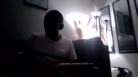 Snapshot of aloysiuz chatting on 06-22-26, 05:04 Aloysius online show from 06-22-26, 05:04